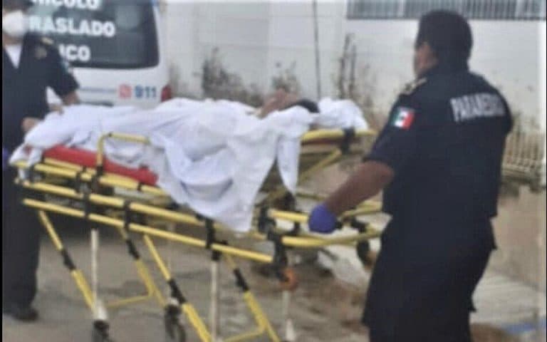 Familia de Solidaridad se resguardaba de la lluvia y les cayó un rayo