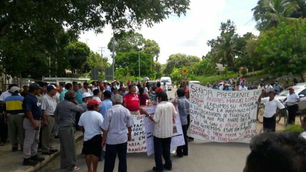 Dan ejidatarios de Tihosuco un ultimátum a la SCT