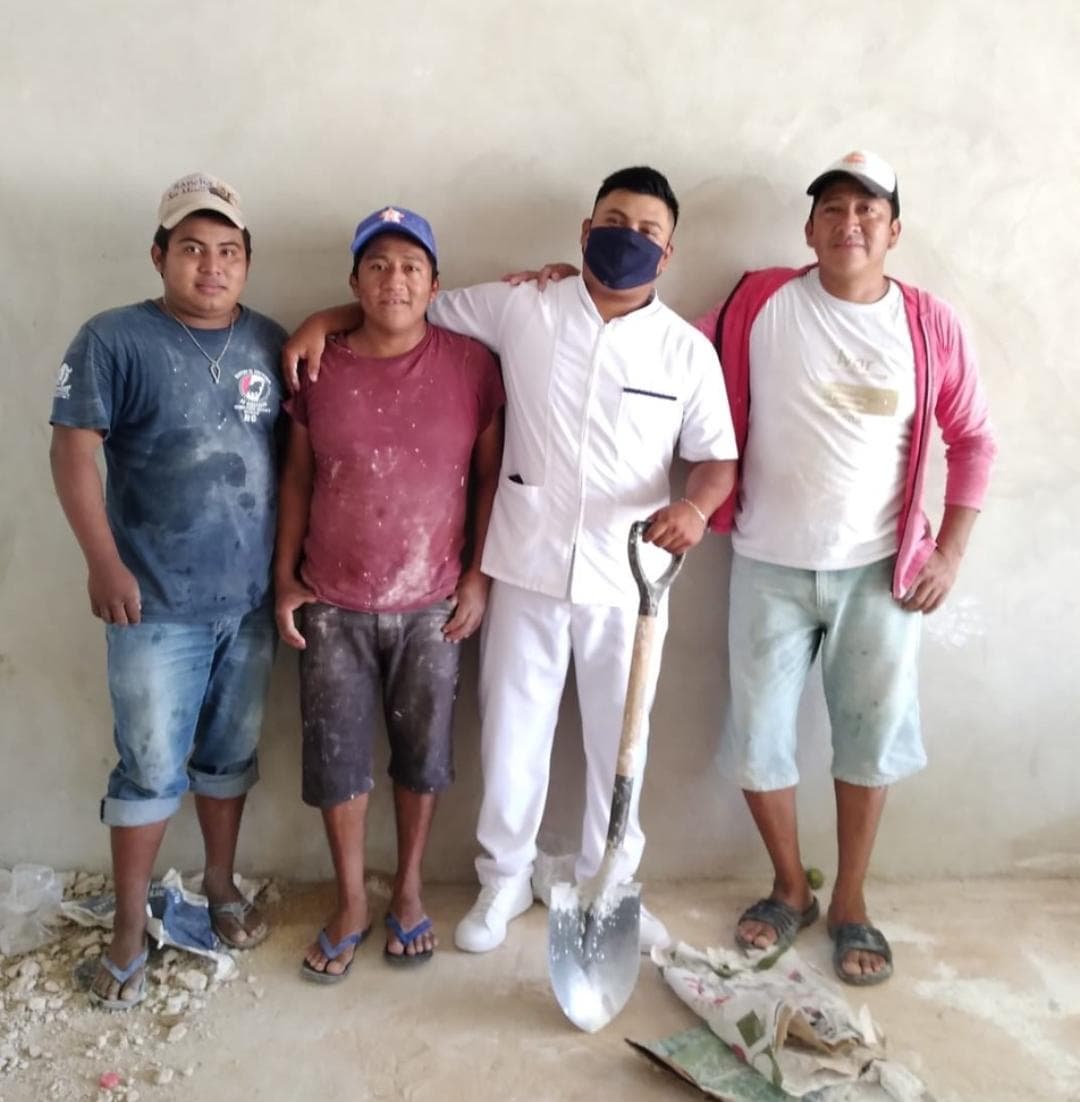 De albañil a enfermero; conoce la increíble historia de este yucateco