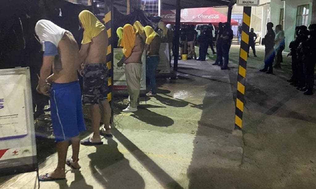 Trasladan a reos peligrosos de Quintana Roo a CEFERESOS de dos estados