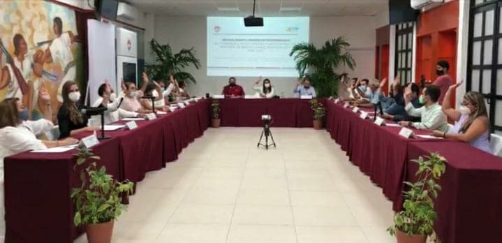 Suspenden pago a concesionaria encargada de recoger basura en Cancún