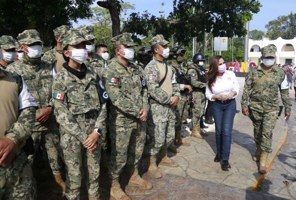 Activan brigadas #TodosPorCancún tras paso del huracán 'Delta'
