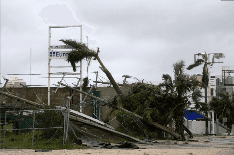 Reinicia servicio de energía eléctrica en Cancún, Playa del Carmen y Cozumel: CFE