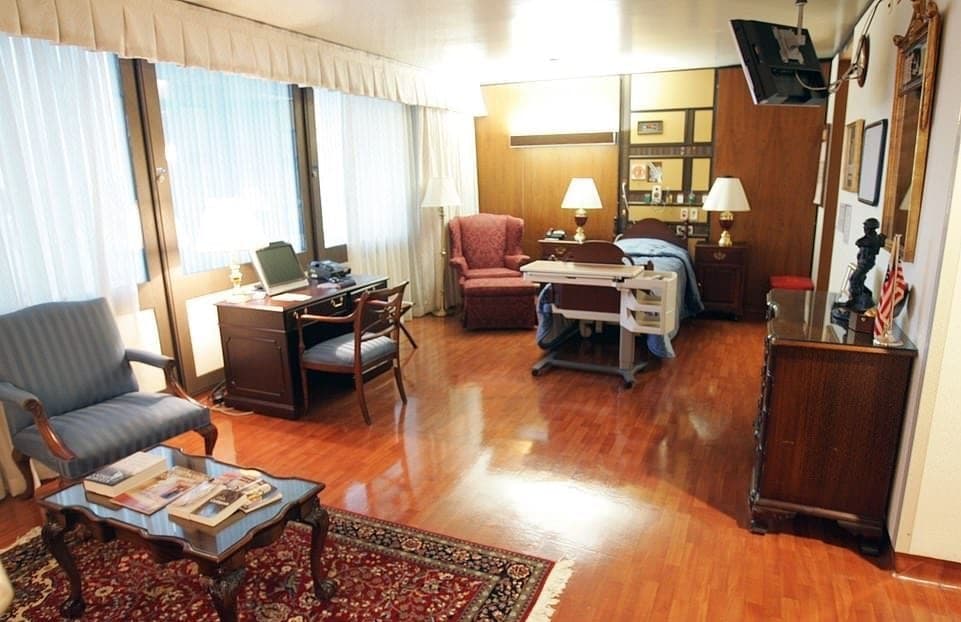 ¡De lujo! Así es la suite presidencial del hospital en el que se encuentra Trump