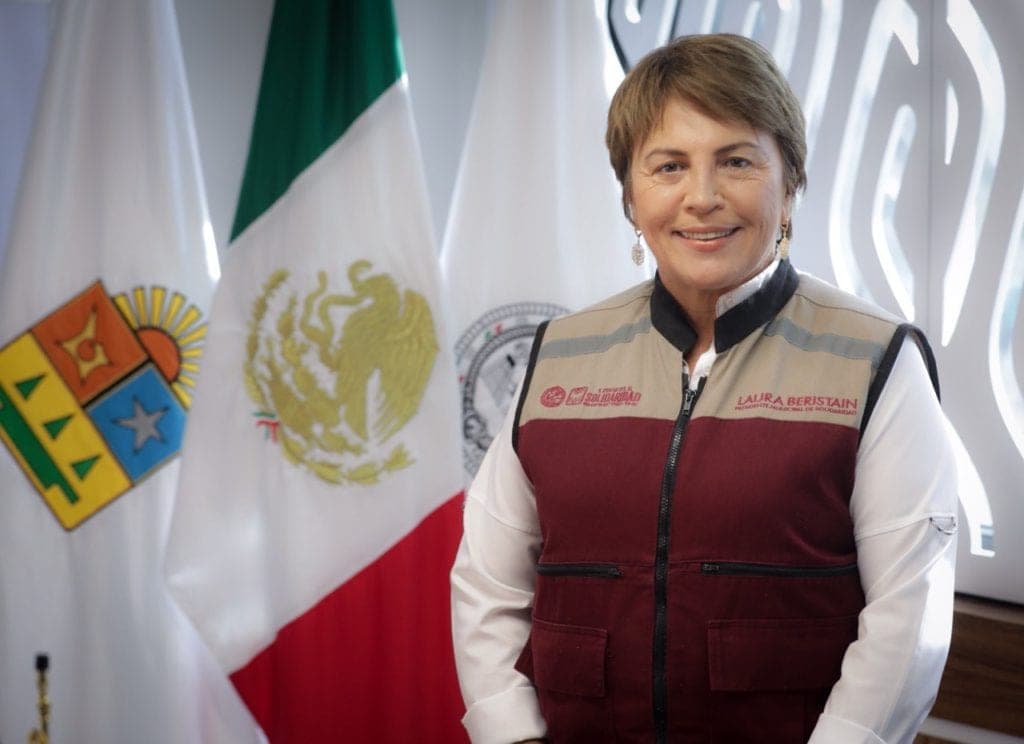 Se recupera Laura Beristain del Covid-19 y vuelve a su despacho