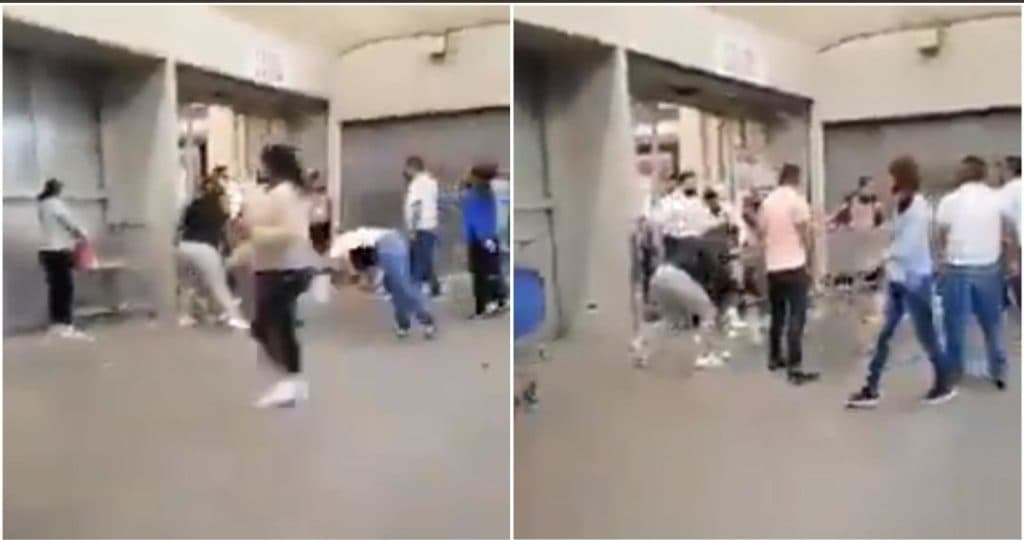 Video: Pleito afuera de un Walmart en Edomex; se dan hasta con el carrito del súper