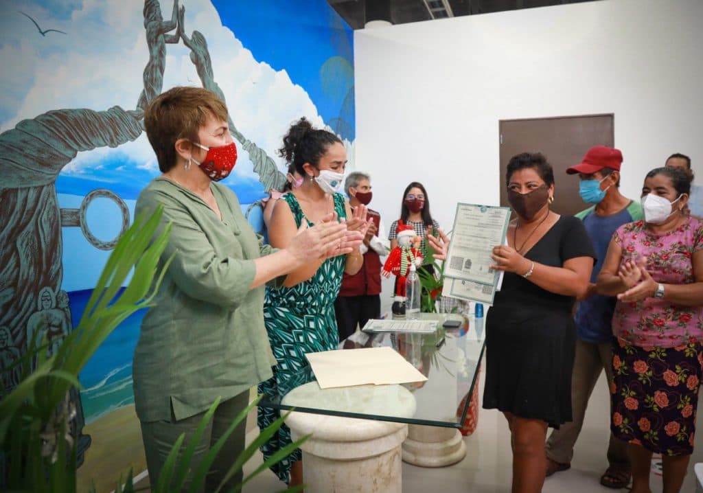 Se acercan trámites y servicios a playenses con el programa "Todos Somos Solidaridad"