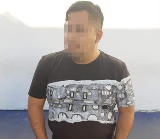 Detienen a policía de Cancún con arma robada