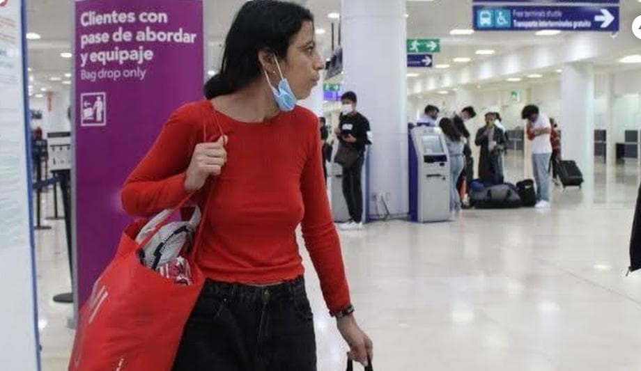 Turista argentina varada en aeropuerto de Cancún desde diciembre, voló por fin
