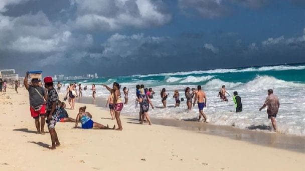 Suman 62 casos positivos y 7 muertes por COVID-19 en Quintana Roo en las últimas 24 horas