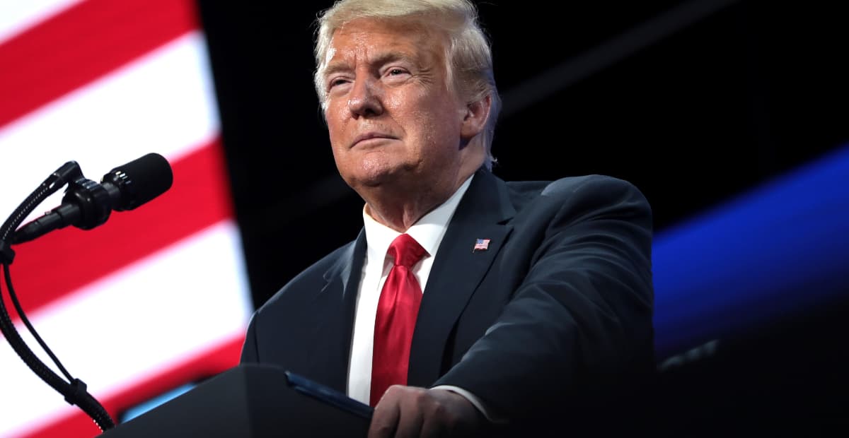 Senado de Estados Unidos acepta la solicitud de citar testigos en el juicio político contra Trump