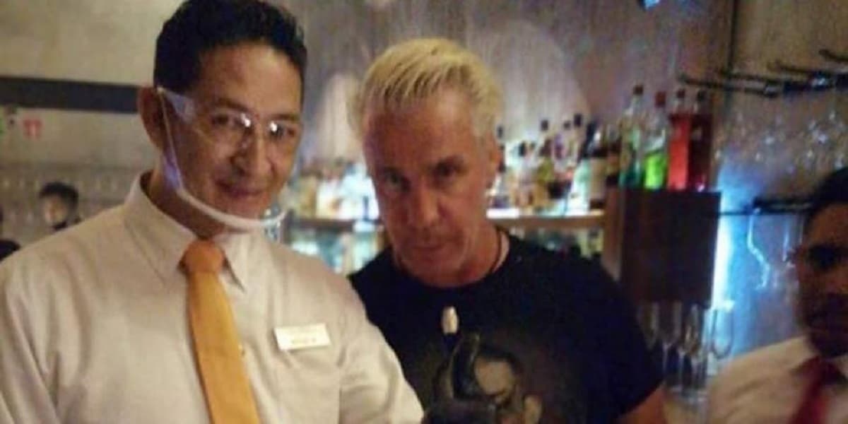 Video: Vocalista de Rammstein se pasea por Cancún