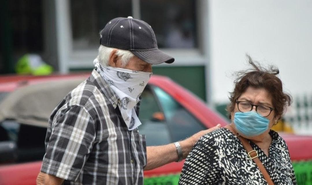 No vayas a los centros de salud hasta que te llamen: registro para la vacuna es vía internet