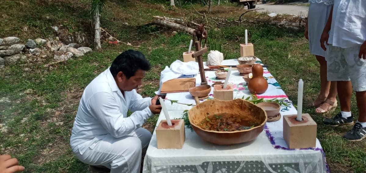 Pareja cardenense mantiene vigente bautizo maya del Hetzmek