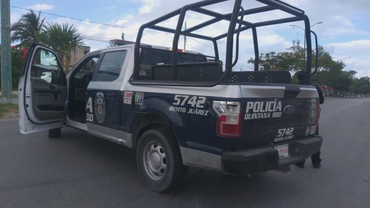 A sangre fría asesinan a un hombre que caminaba por céntrica calle de Cancún