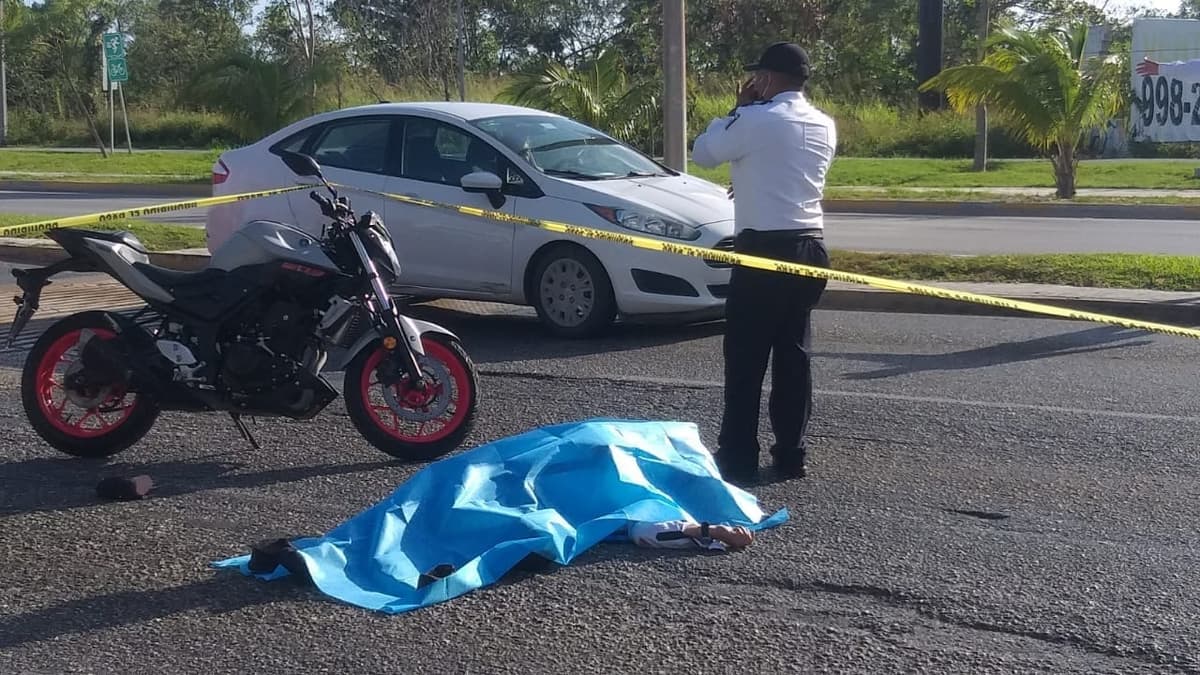 Identifican a sujeto que murió en accidente en avenida de Cancún