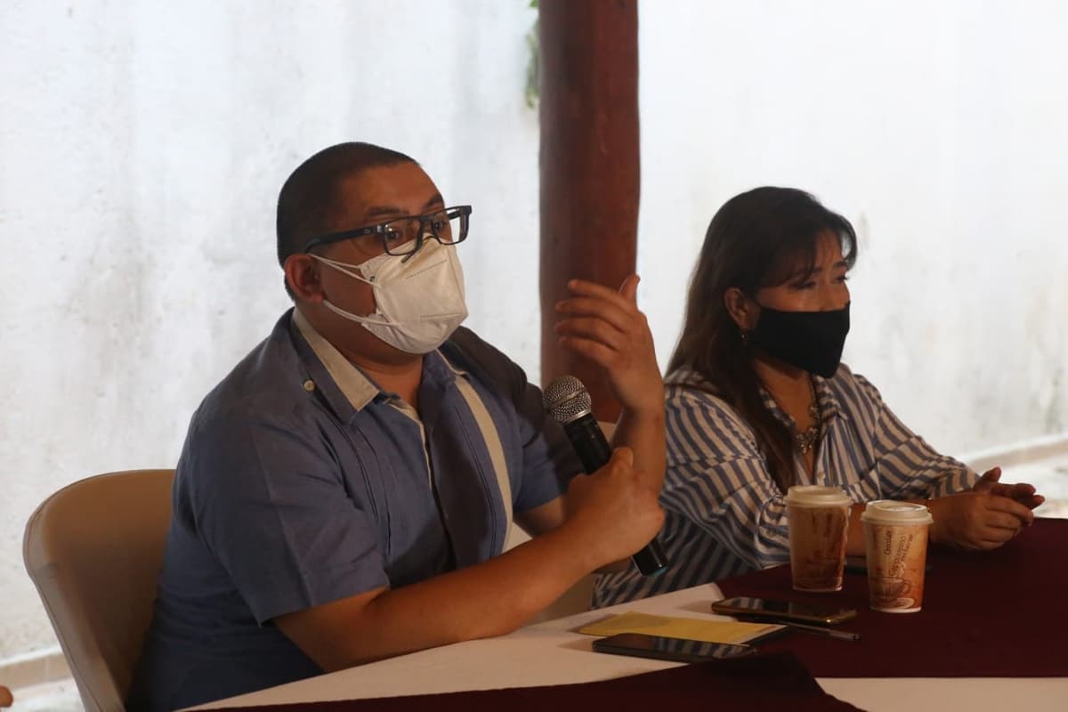 El "Gober Precioso" Mario Marín sale de la cárcel de Cancún