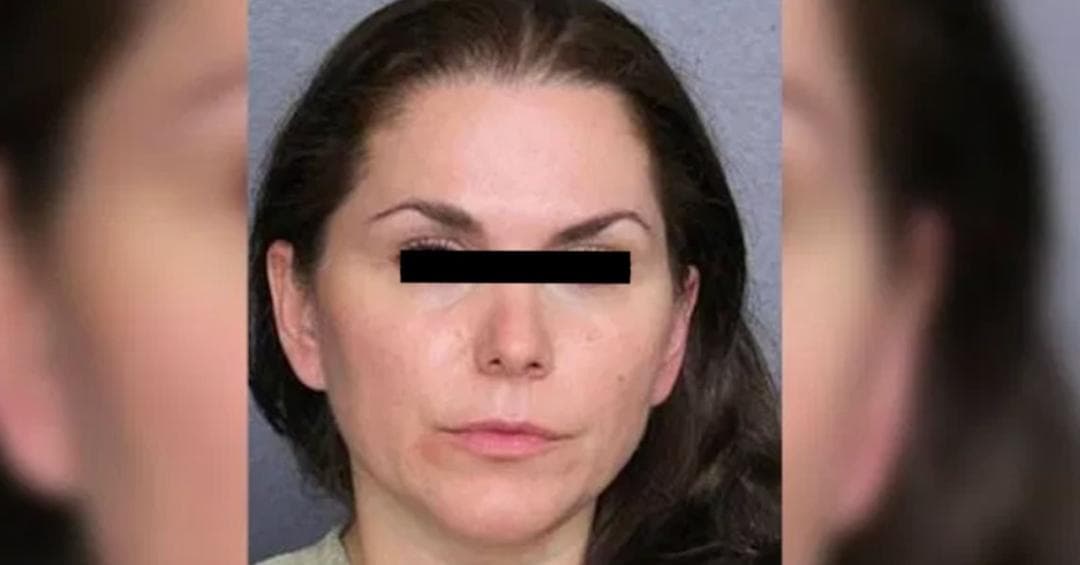 Video: Detienen a madre que dejó a sus hijos en un auto para ir a jugar al Casino