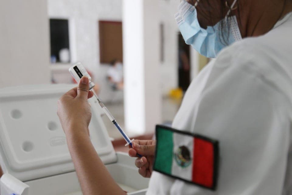 Arranca segunda fase de vacunación contra Covid-19 en Playa del Carmen
