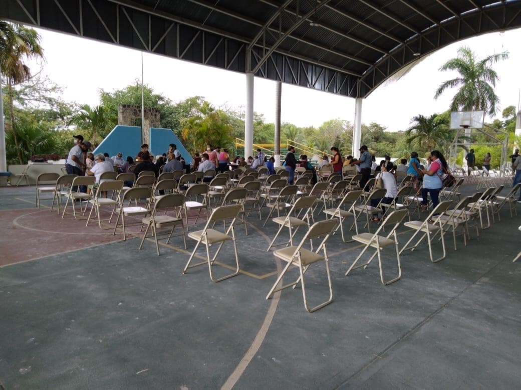 Disminuye asistencia de adultos mayores en 3ra jornada de vacunación contra Covid-19 en Chetumal