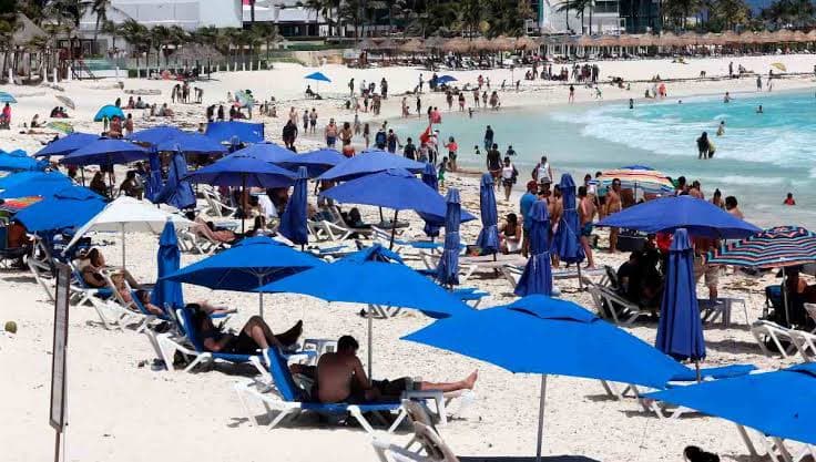 Terecera ola de Covid-19 impactará en 2 o 3 semanas a México: advierte UNAM