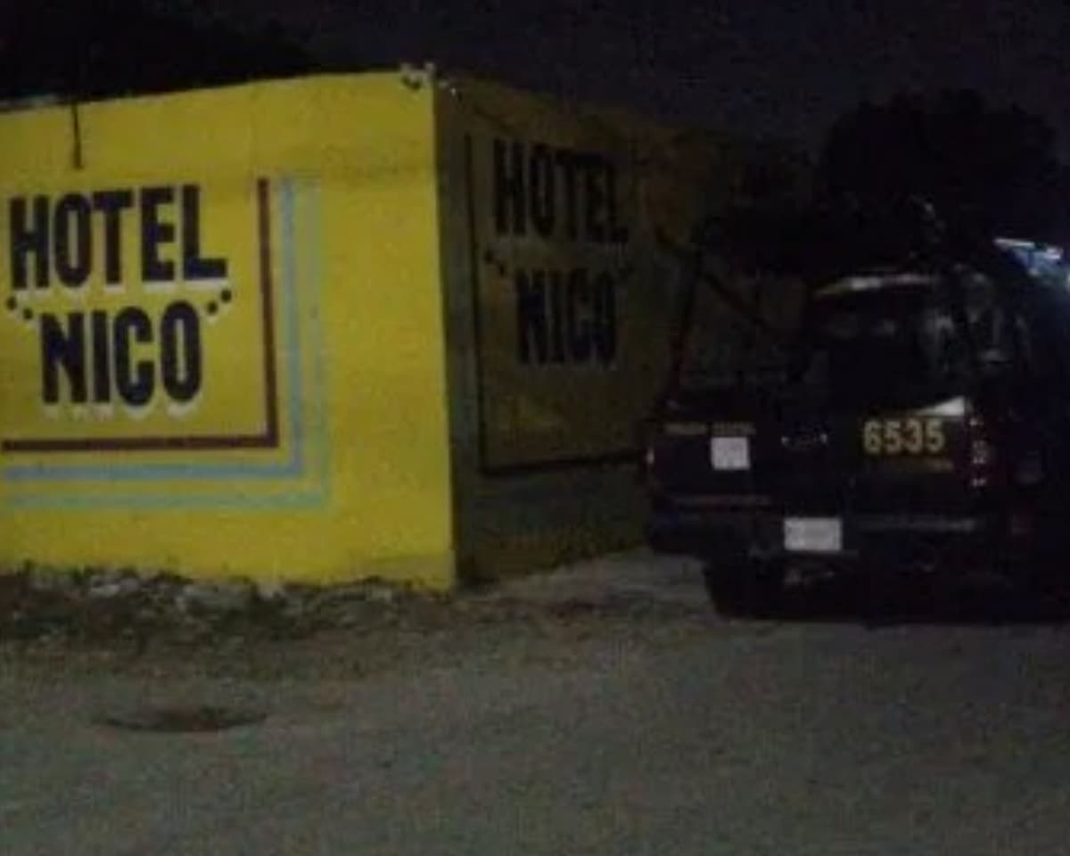 Encuentran en motel de Yucatán a un hombre ahorcado, sujeto llegó acompañado