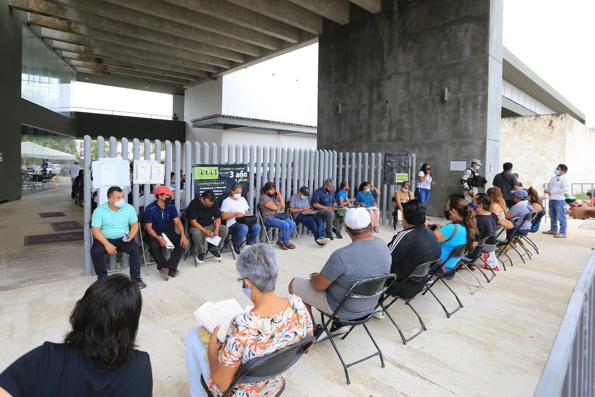 Concluye con gran respuesta vacunación contra la Covid-19 a solidarenses de 40 años