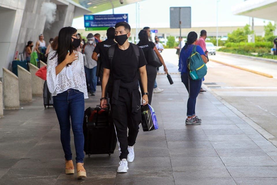Aeropuerto de Cancún programa 420 vuelos para este lunes