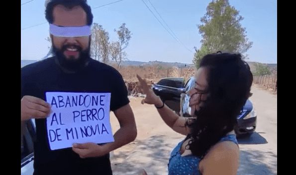 VIDEO VIRAL: Abandona perrita por no ser de raza y su novia le da una lección