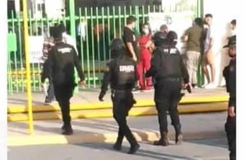 Intentan robarse paquetes electorales de un centro de votación en Monterrey