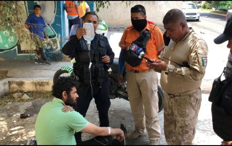 Rescatan a hombre que estuvo durante 3 días atrapado en una alcantarilla en Jalisco