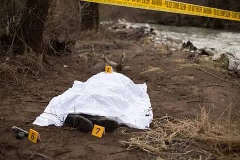 Mujer sale a tomar el fresco en su azotea y descubre un hombre decapitado