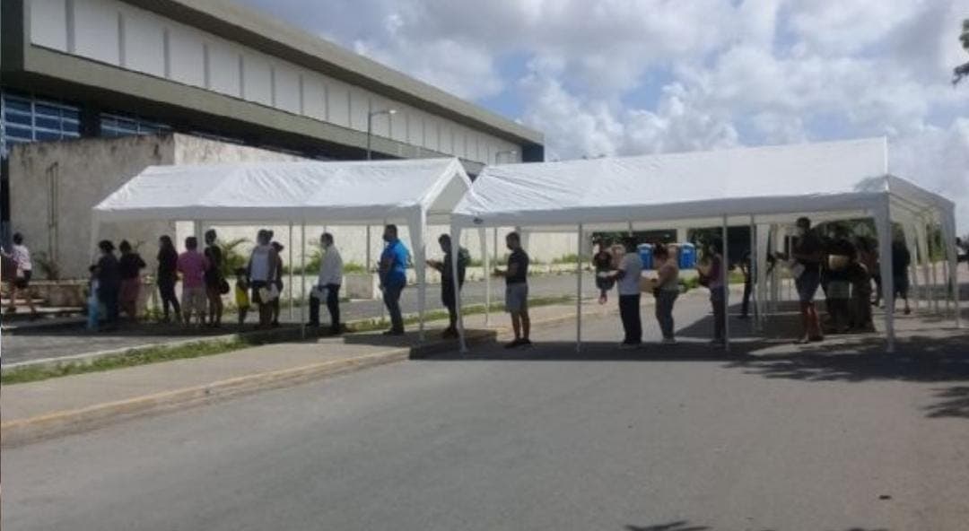 Buena afluencia de vacunación de los de 30 a 39 en Playa del Carmen