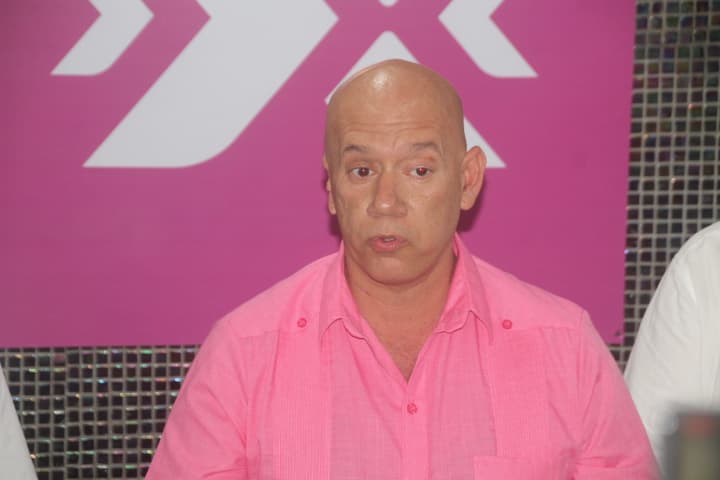 Por ofrecer plazas a cambio de votos y violentar a mujeres, multan a Tirso Esquivel