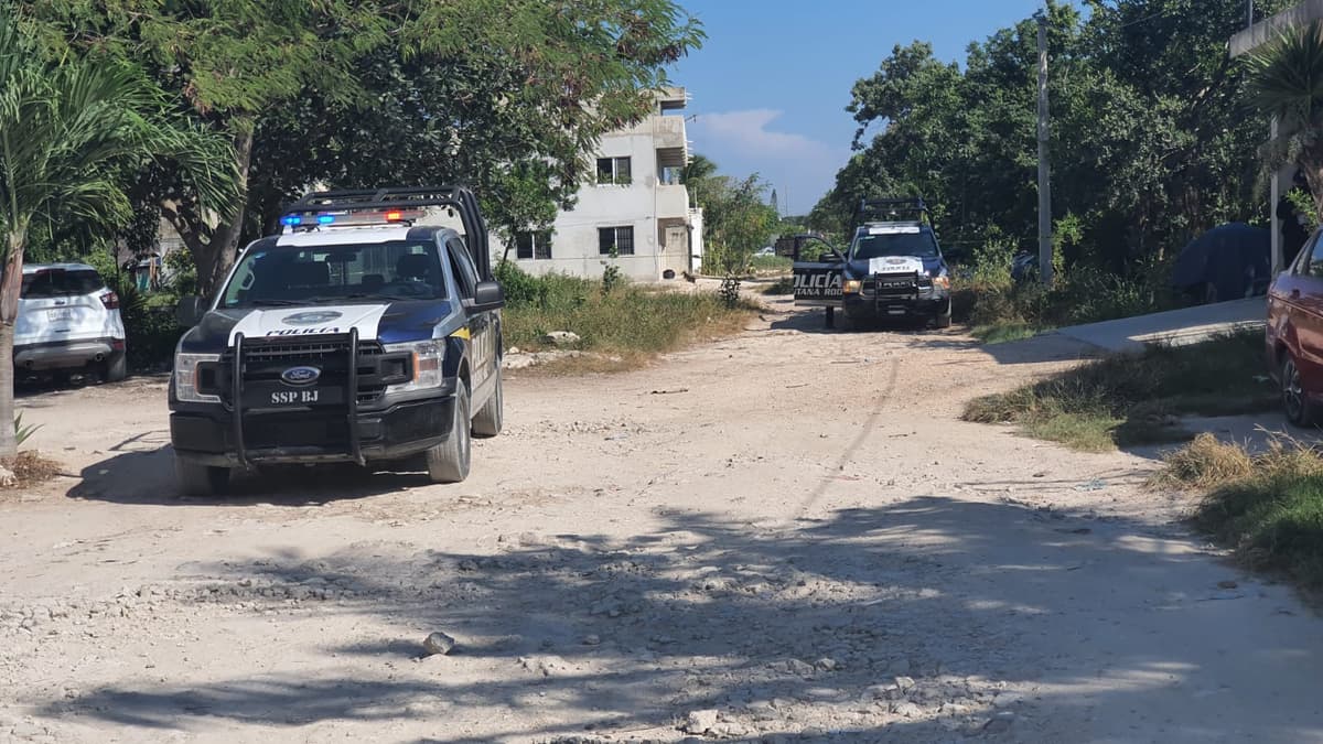 Ejecutan a un hombre a balazos en asentamiento irregular de Cancún