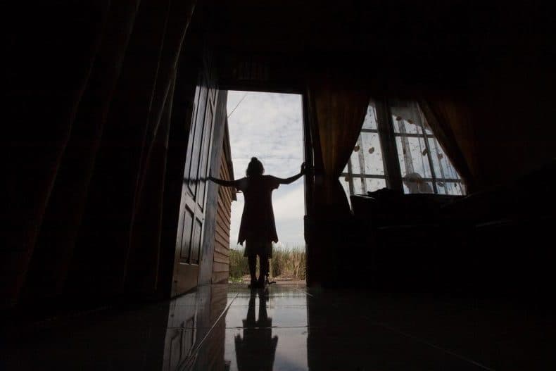 Muere niña de 14 años durante el parto; fue forzada a casarse por la iglesia