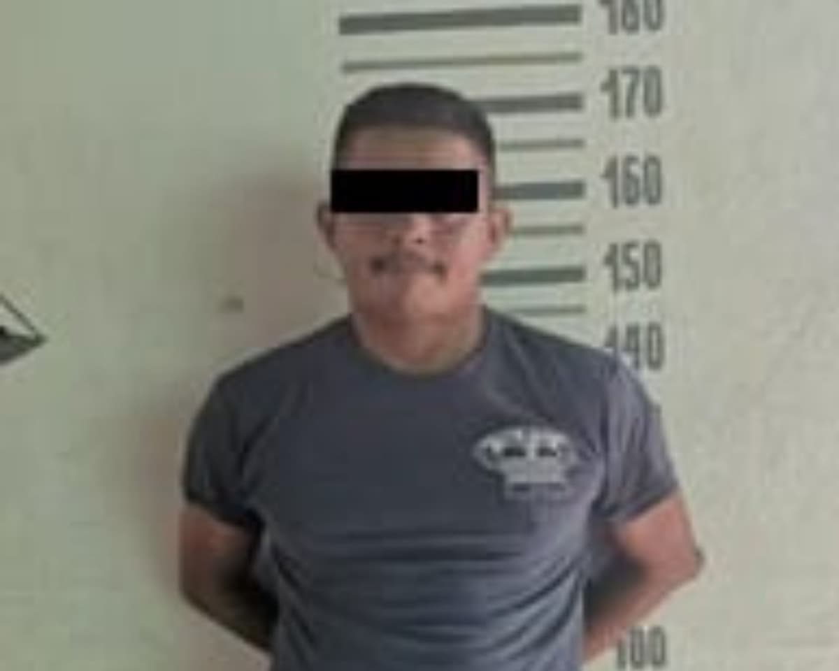 Detienen a hombre por golpear a su esposa en cuartería de Playa del Carmen