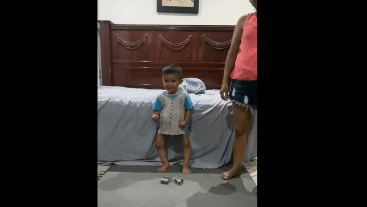 VIDEO: Piden apoyo para Miguelito, niño playense con la enfermedad de Blount