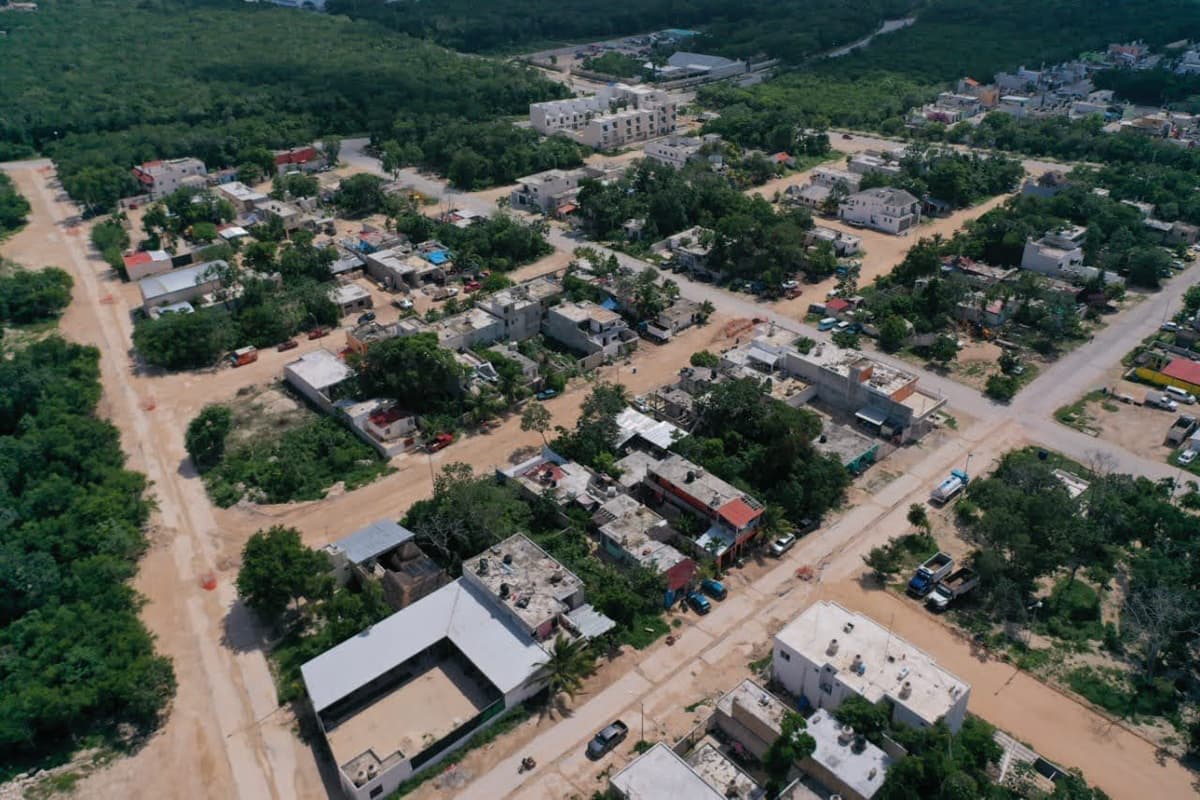 HABITANTES DE LA COLONIA XUL KAA CUENTAN CON MEJORES SERVICIOS