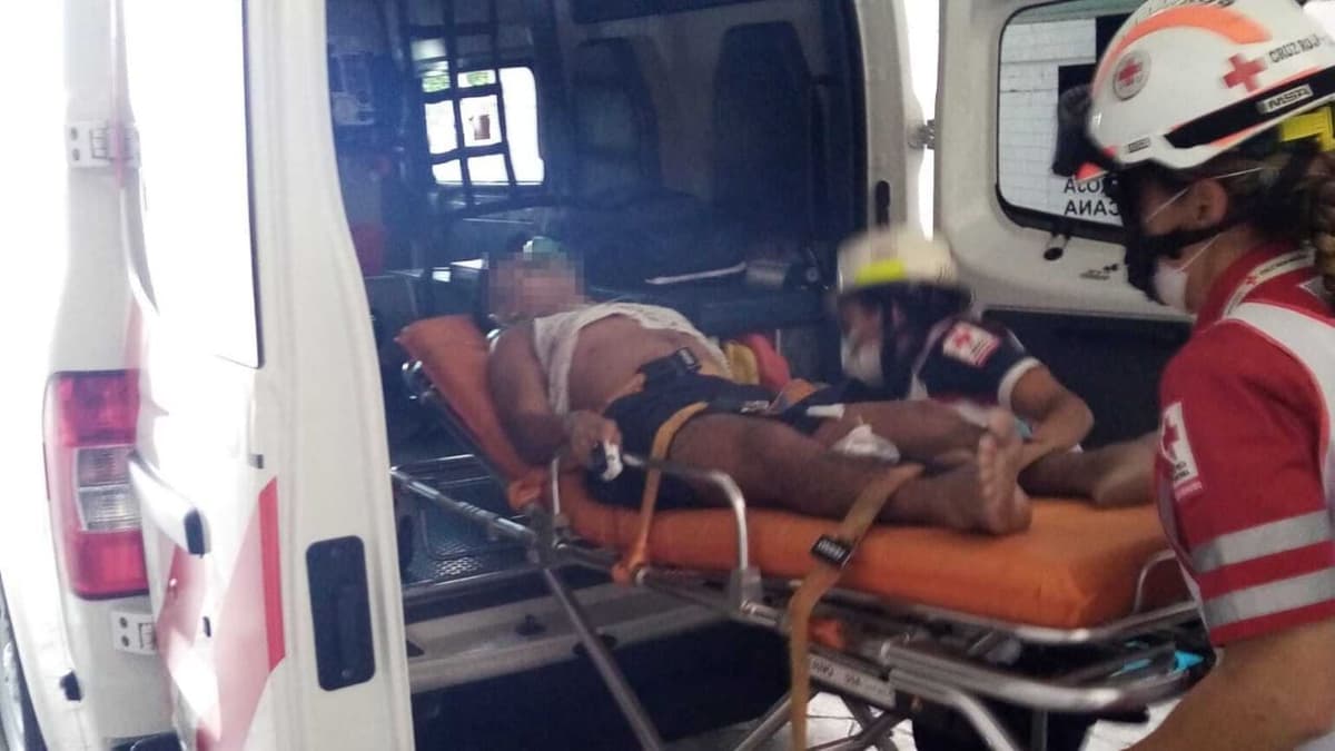 Cancún: Recibe joven balazo en el abdomen en la Región 229