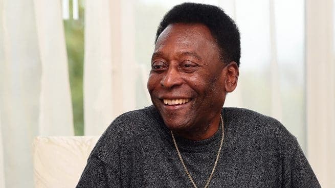 Hospitalizan a Pelé tras una revisión de rutina en Brasil