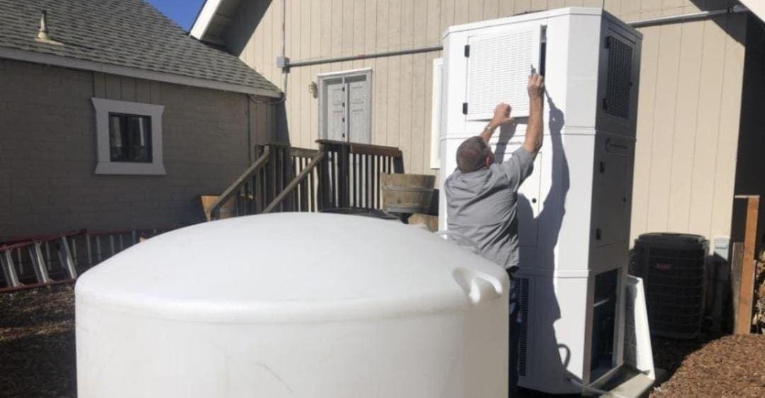 Video: Máquina obtiene agua del aire; ya está a la venta