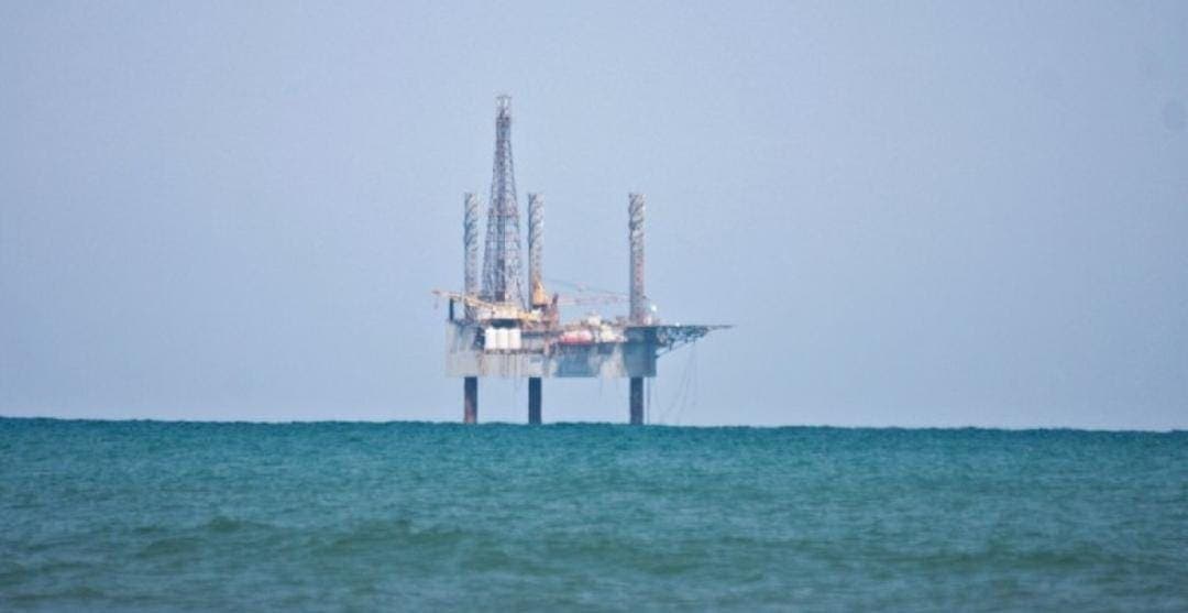 Petrolera rusa descubre 250 millones de barriles de crudo en costas mexicanas