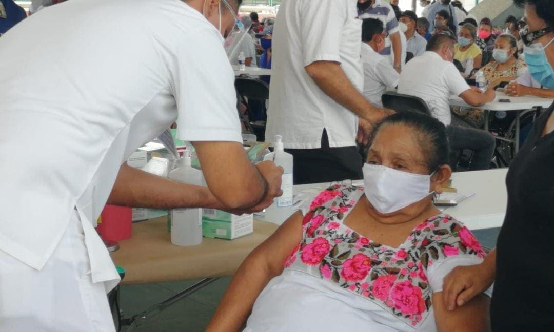 Suma Quintana Roo 12 casos de Covid-19 y 2 decesos en 24 horas