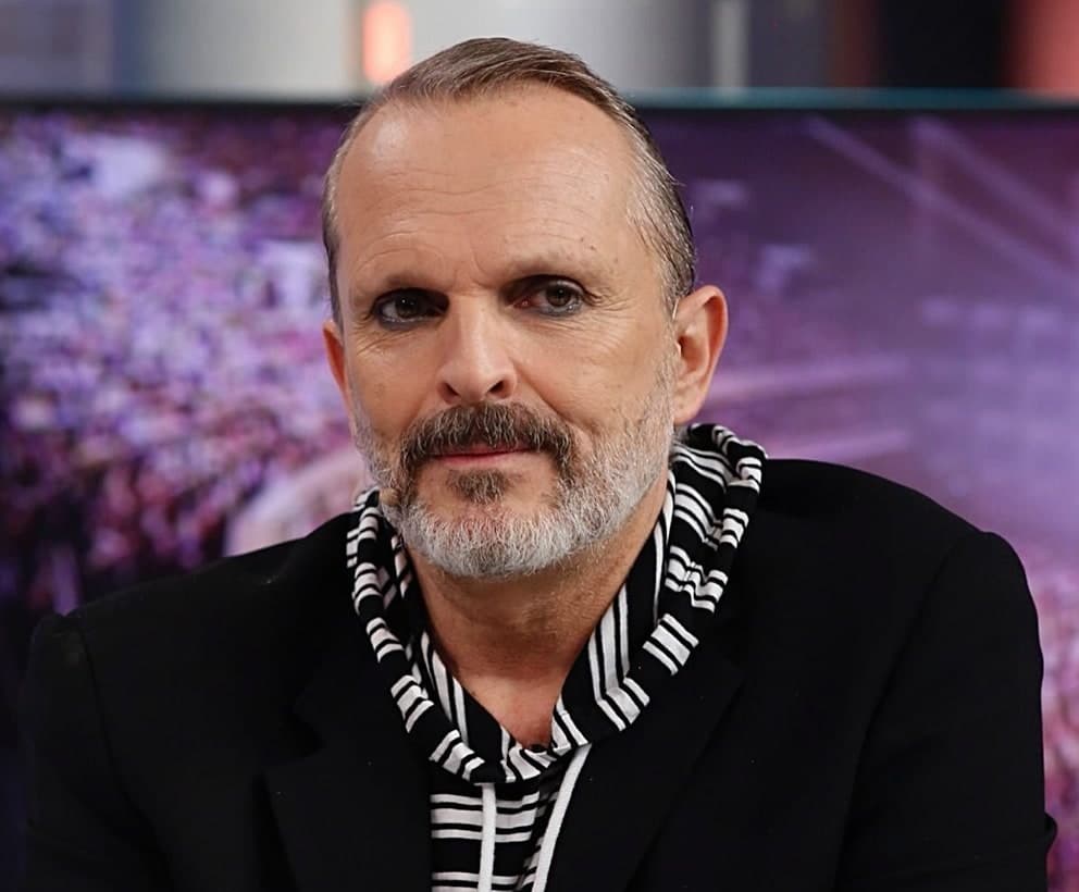 "Sobreviví a dos monstruos que me eclipsaban": Miguel Bosé habla sobre sus padres