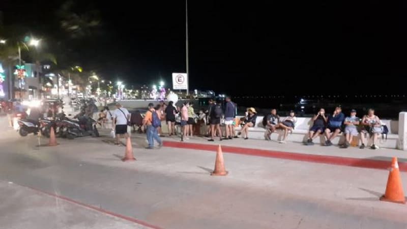 Turistas en Cozumel esperan por más de una hora para cruzar a Playa del Carmen
