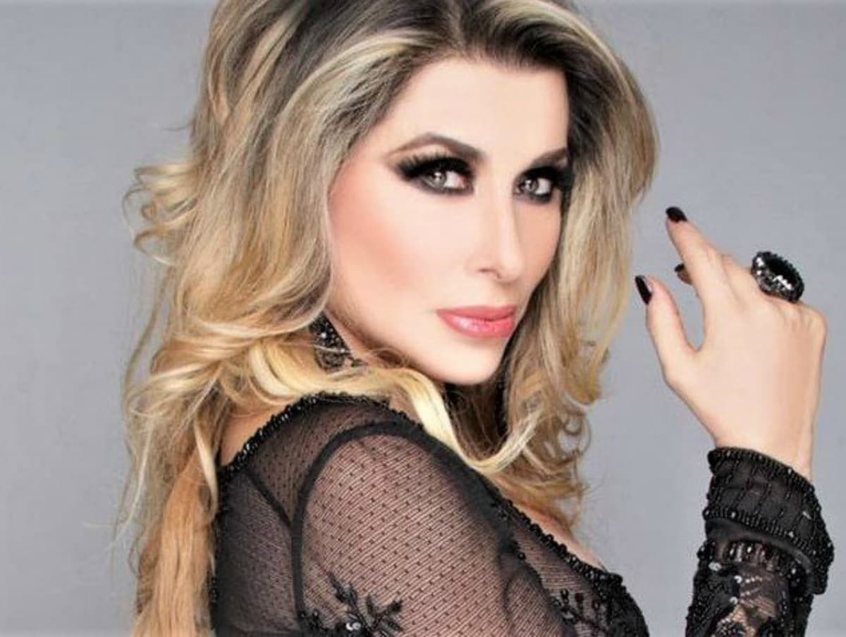 La cantante Dulce admite que cantó en una fiesta de narcos