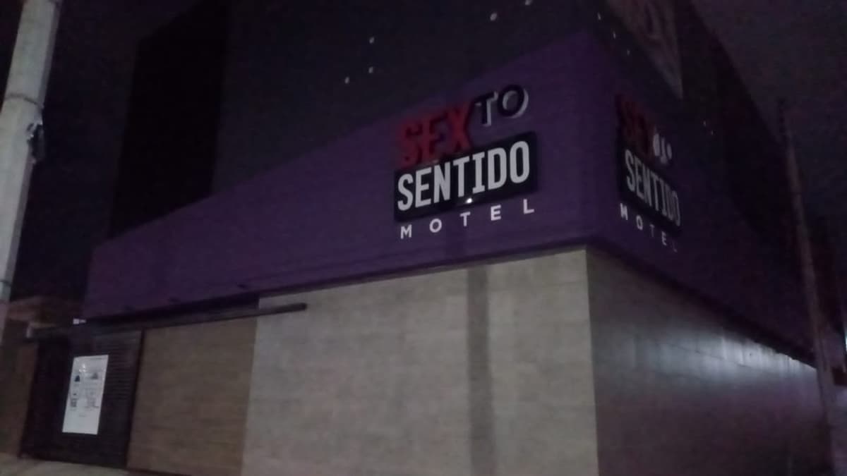 Rescatan a niña en motel de Cancún que era explotada por cuatro sujetos