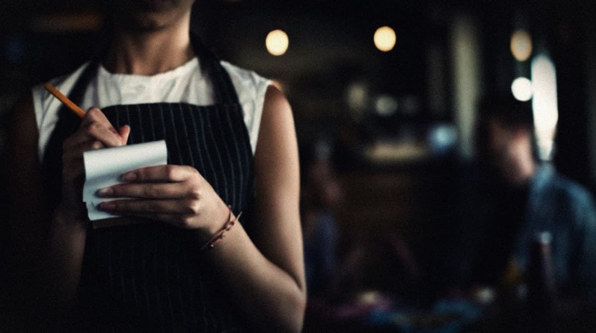 Persiste brecha salarial hacia mujeres en el sector turístico