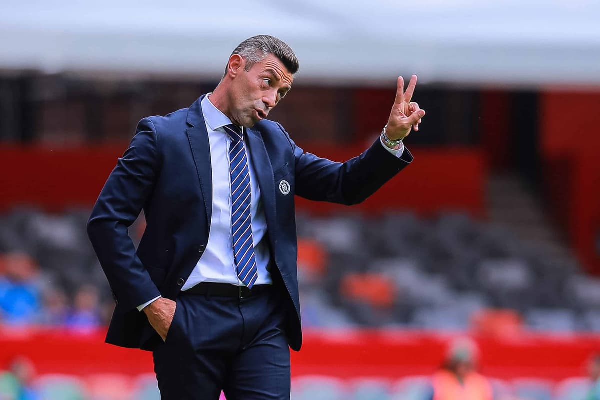 Pedro Caixinha regresa al Club Santos como entrenador